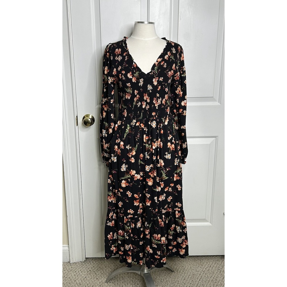 Old Navy Smocked Tiered Fit Flare Midi Dress Women's Medium Black Coral Floral